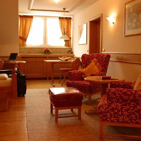 Appartementpension Zum Zacherl Hotel apartamentowy 3*