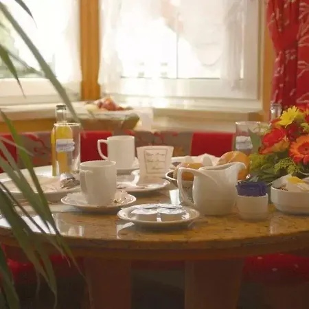 Appartementpension Zum Zacherl Hotel apartamentowy 3*